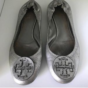 Silver Tory Burch Flats!